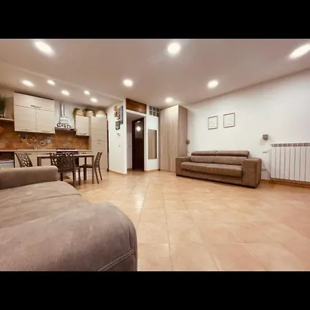 公寓 La Finestra Sul Parco 维勒塔巴雷亚