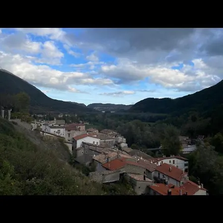 La Finestra Sul Parco 公寓 *